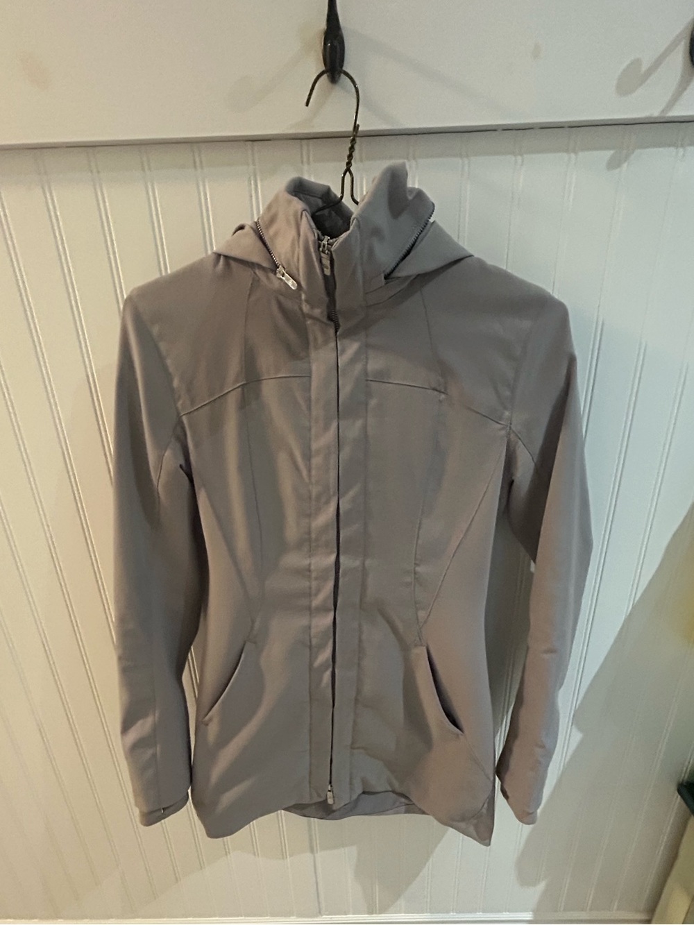 lululemon athletica Light Gray Hooded Windbreaker Jacket